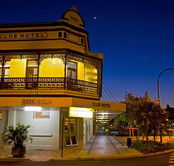 The Club Hotel - Kempsey Accommodation