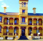 The Queenscliff Historic Royal Hotel - Kempsey Accommodation