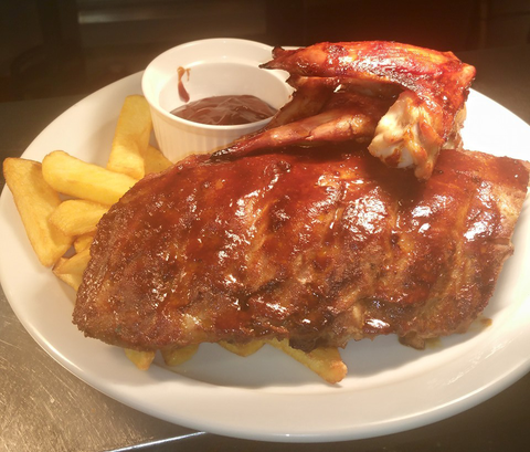 Beresfield Tavern - Kempsey Accommodation 2