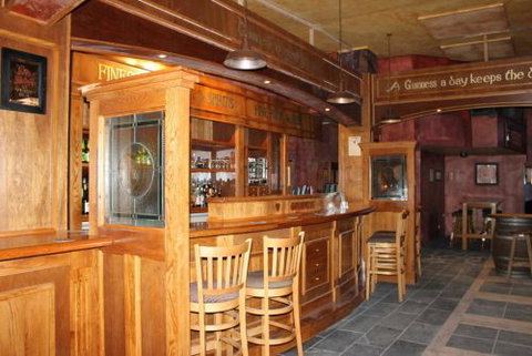 PJ Gallagher's Irish Pub Enfield - Kempsey Accommodation 2
