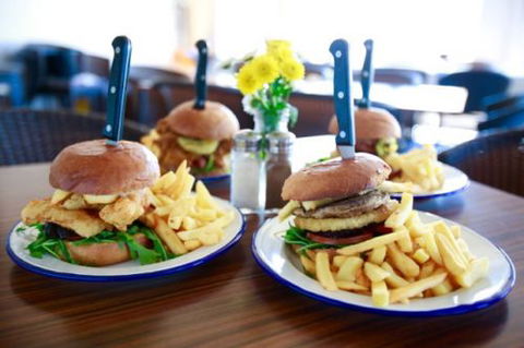 Tea Gardens Hotel–Motel - Kempsey Accommodation 3