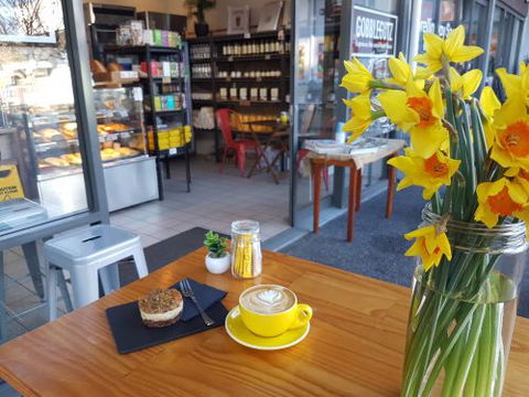 Gobblegutz Espresso Bar & Gourmet Food Store - Kempsey Accommodation 1