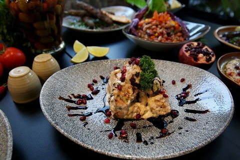 Zahli Modern Middle Eastern Restaurant - Kempsey Accommodation 9