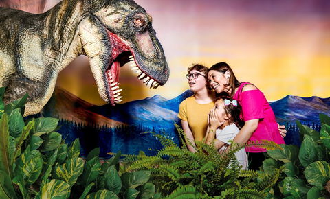 Meet The Dinosaurs At Scitech - Kempsey Accommodation 0