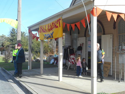 Yarck Country Market - Kempsey Accommodation 2
