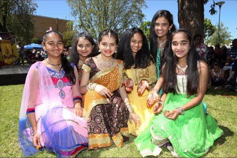 Griffith Spring Fest -  Multicultural Festival - Kempsey Accommodation 2