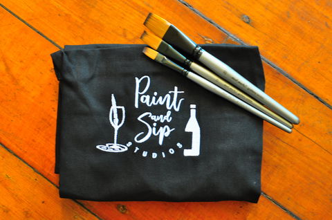 Paint And Sip Experience - Kempsey Accommodation 0
