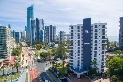 Alexander Holiday Apartments - Kempsey Accommodation 1