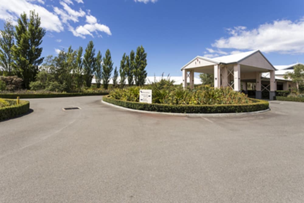 Akaroa TAS Kempsey Accommodation