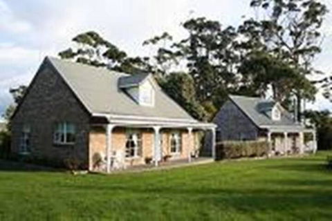 Rosebank Cottage Collection - Kempsey Accommodation 2
