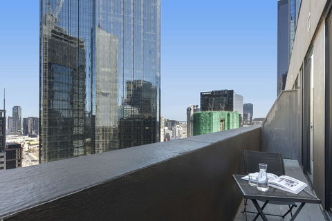 Oaks Melbourne On Collins Hotel - Kempsey Accommodation 2