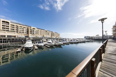 Oaks Glenelg Liberty Suites - Kempsey Accommodation 1