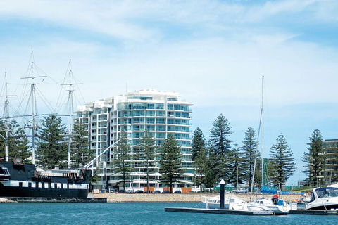 Oaks Glenelg Liberty Suites - Kempsey Accommodation 2