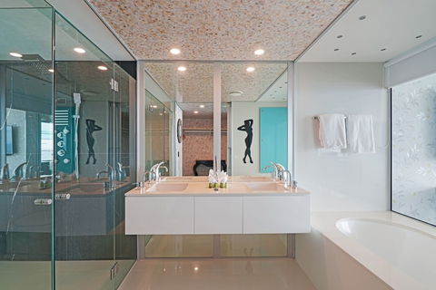 Q1 Resort & Spa - Kempsey Accommodation 4