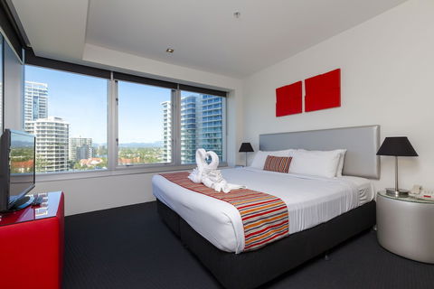 Q1 Resort & Spa - Kempsey Accommodation 6