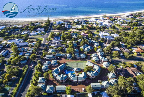 Amalfi Resort - Kempsey Accommodation 1