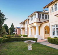 Palais Royale - Kempsey Accommodation