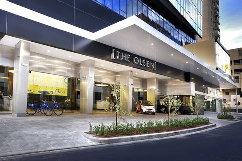 Art Series - The Olsen - Kempsey Accommodation 2