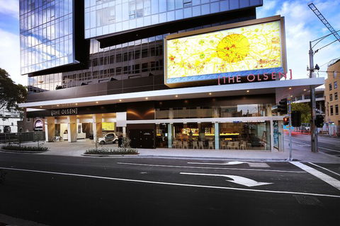 Art Series - The Olsen - Kempsey Accommodation 3