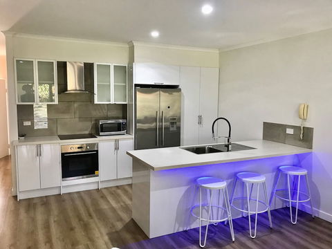 The Villas Palm Cove - Kempsey Accommodation 6