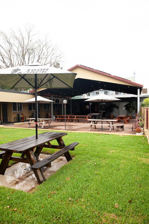 Royal Hotel Singleton - Kempsey Accommodation 0