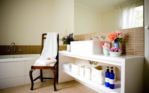 Harvest Farm - Kempsey Accommodation 4