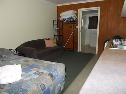 Oakridge Motel Tourist Park - Kempsey Accommodation 1