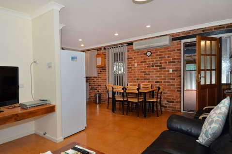 Albany Beachside Accommodation - Kempsey Accommodation 6
