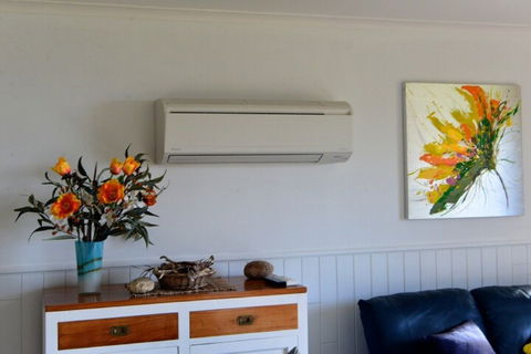 Beach Break Bicheno - Kempsey Accommodation 7