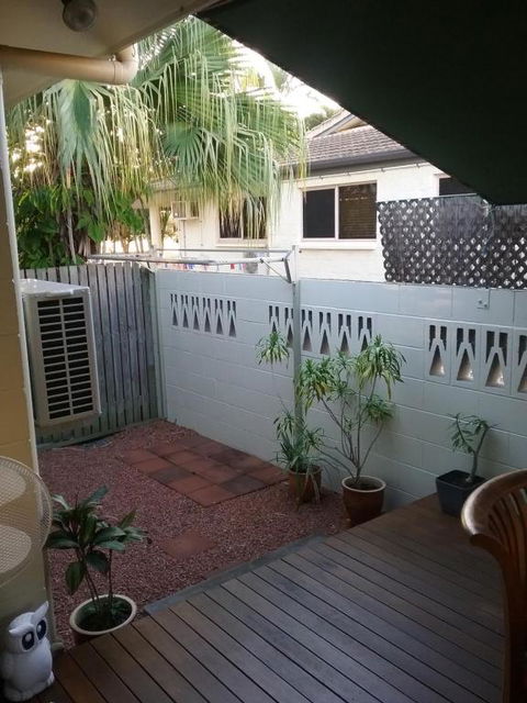 A City Retreat 2BR Apartment Reid Park Townsville - Kempsey Accommodation 3