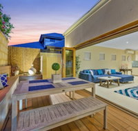 Sorrento Beach Manor - Kempsey Accommodation