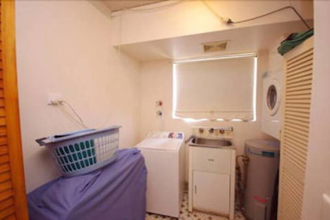 Avilla Court 2 - Kempsey Accommodation 4