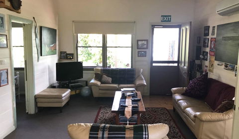 Port Campbell Guesthouse & Flash Packers - Kempsey Accommodation 6