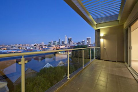 Zappeion Apartments - Kempsey Accommodation 0