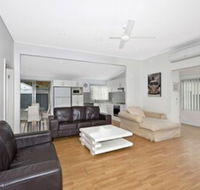 Oakland Cottage - Kempsey Accommodation