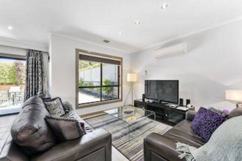 MG Apartment - Kempsey Accommodation 0