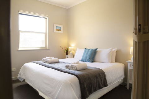 Angaston Mews Apartments - Kempsey Accommodation 3