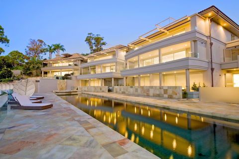 Amarna Luxury Beach Resort - Kempsey Accommodation 1