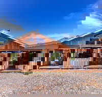 Bruny Island Lodge - Kempsey Accommodation