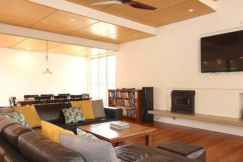 A PERFECT STAY - Cavvanbah Seaside Cottage - Kempsey Accommodation 3