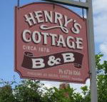 Henrys Cottage - Kempsey Accommodation