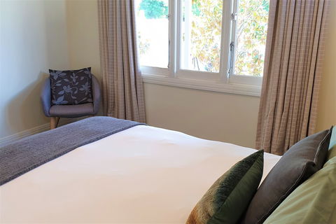 Healesville House - Magnolia House - Kempsey Accommodation 5