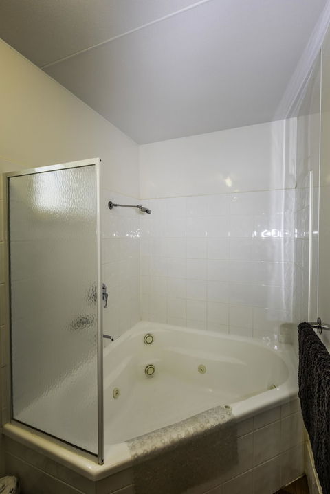 BIG4 Breeze Holiday Park â€“ Mannum - Kempsey Accommodation 5