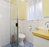 Lakeside Encounter Bay - Kempsey Accommodation