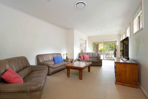 Refresham - Kempsey Accommodation 7