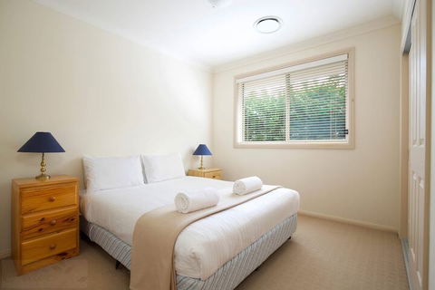 Refresham - Kempsey Accommodation 1
