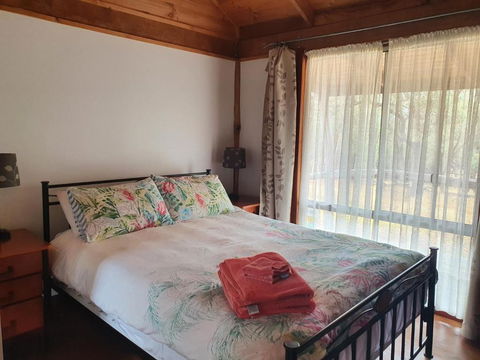 Gaddleen Grove Cottages - Kempsey Accommodation 3