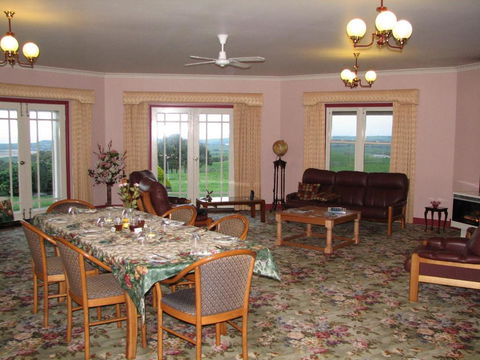 Arabella Country House - Kempsey Accommodation 4
