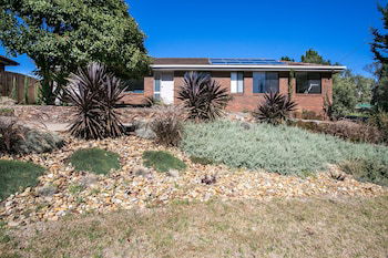 Fairhills - Beautifully Styled - Kempsey Accommodation 0