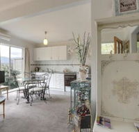Montpellier Petite BB - Kempsey Accommodation
